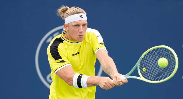Alejandro Davidovich aturde a Alexander Zverev y se mete en los octavos de final