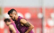 Rayados apunta a Tecatito... a la espera de Berterame