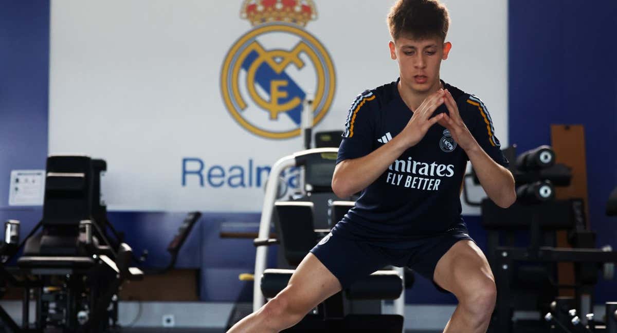 Arda Guler, entrenando en el gimnasio con el Real Madrid./Getty