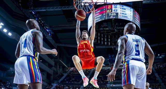 La primera gran prueba de Juan Núñez y del juego interior de España ante el gigante Doncic