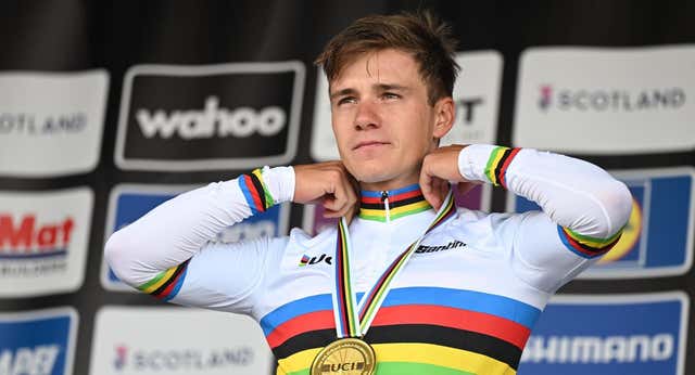 Remco Evenepoel, harto de los rumores: «Si tengo que escuchar la misma mierda durante las tres semanas de La Vuelta…»