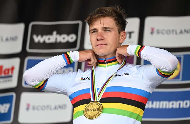 Evenepoel, harto de los rumores: «Si tengo que escuchar la misma mierda durante las tres semanas de La Vuelta…»