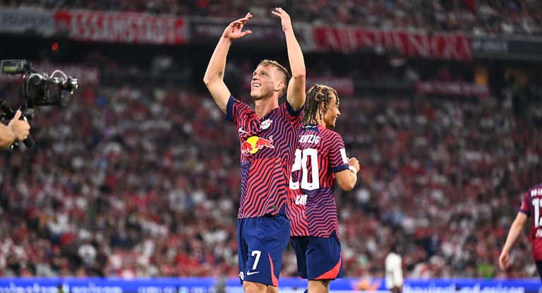 Dani Olmo, goleador de la noche.