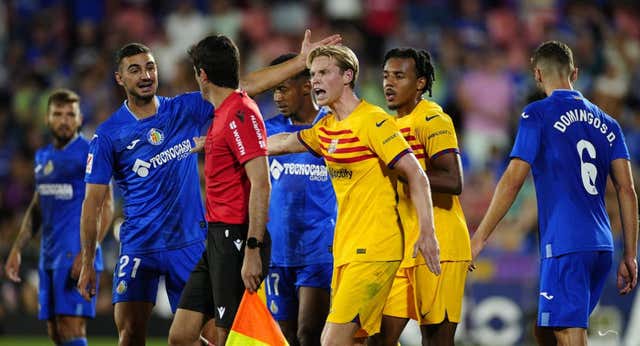 El Getafe, indignado con las denuncias culés: «Hay que defender nuestra Liga»