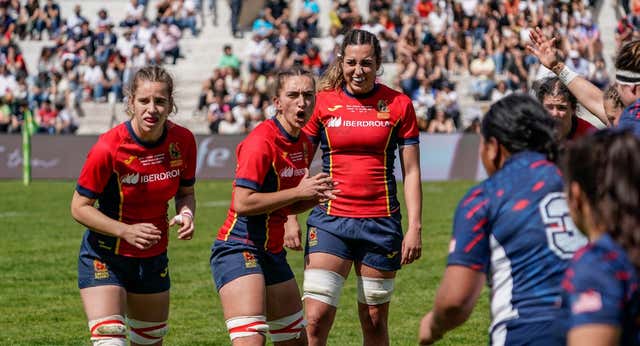 Las leonas del rugby ya conocen el camino de su particular escalada