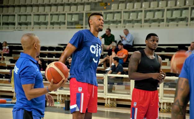 Tavares, durante la concentración de Cabo Verde en Trento. RELEVO/JULIO OCAMPO