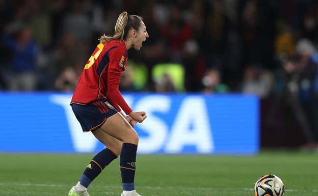 Olga Carmona celebra el gol que le dio a España el Mundial ante Inglaterra.  Getty
