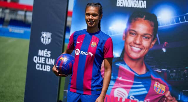 Esmee Brugts cumple con su objetivo y firma con el Barça hasta 2027: «Siempre ha sido el club de mis sueños»