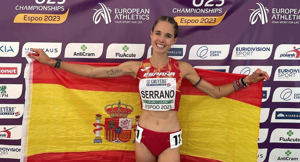 Marta Serrano, tras subir el podio en el pasado Europeo Sub-23./RFEA