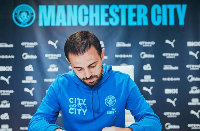 Bernardo Silva renueva con el City hasta 2026