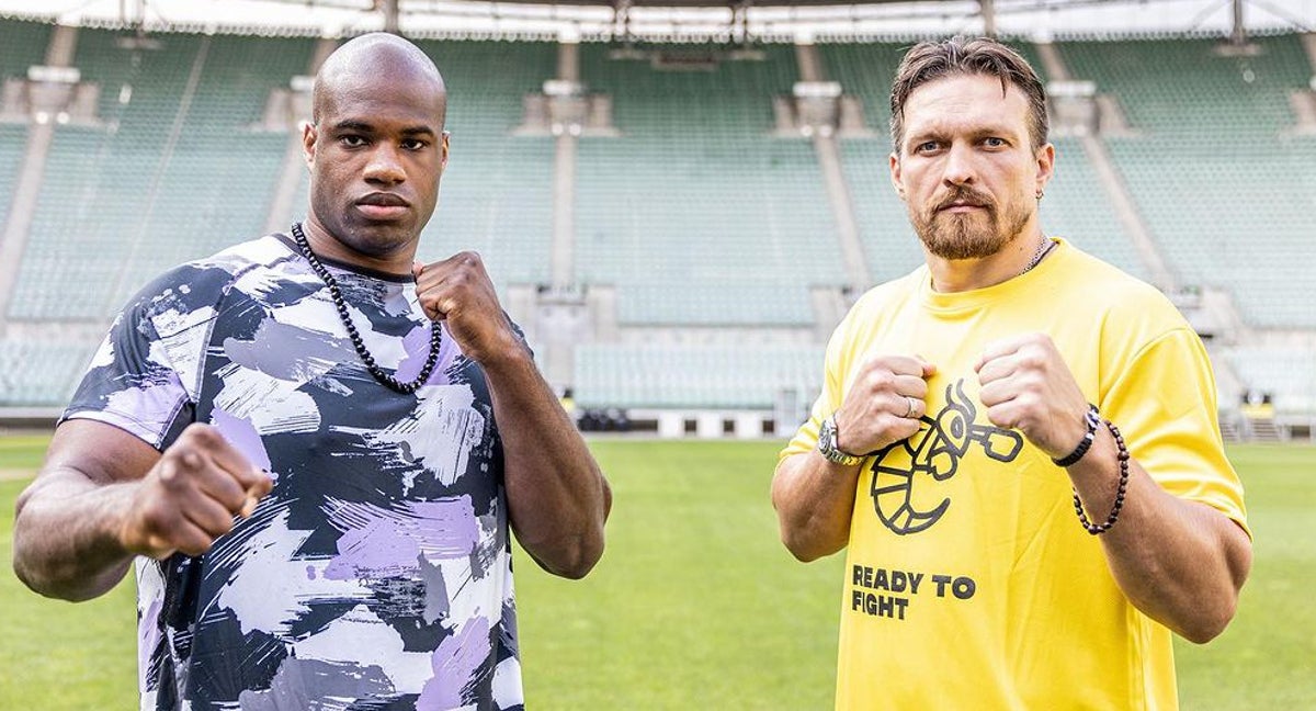 Daniel Dubois y Olek Usyk, durante la presentación de su combate.