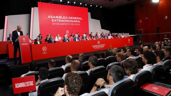 Rubiales interviene ante la Asamblea General Extraordinaria celebrada en la RFEF./RFEF