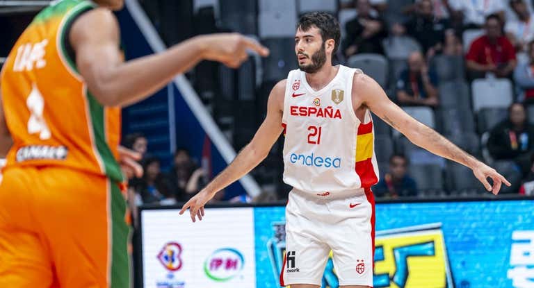 Álex Abrines durante el partido ante Costa de Marfil.