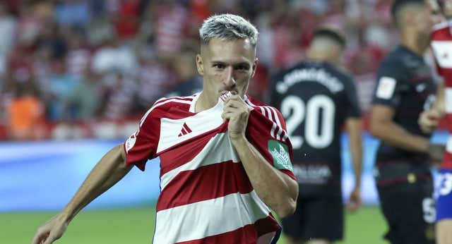 Bryan Zaragoza, un sí rotundo a esos locos bajitos