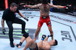 Holloway logra uno de los KO's del año en el adiós de Korean Zombie