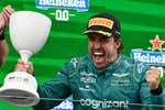 Fernando Alonso ofrece un festival en la locura de Zandvoort: «El coche volaba hoy»