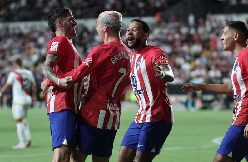 Un Atlético histórico sonroja a un Rayo en pañales