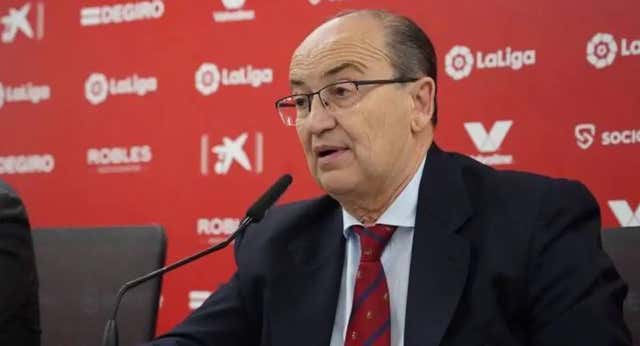 Castro pide calma y le echa un capote a Mendilibar