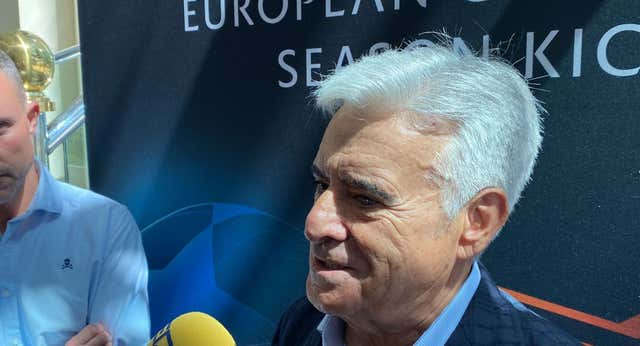 Pedro Rocha se reivindica, ratifica a De la Fuente y deja a Vilda en la cuerda floja