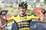 Sepp Kuss se exhibe en el día perfecto para el todopoderoso Jumbo-Visma