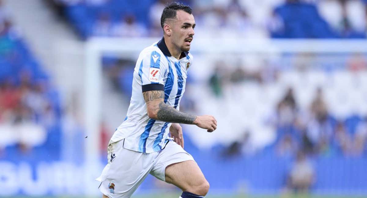 Álex Sola, durante un partido amistoso de la presente pretemporada./Getty Images