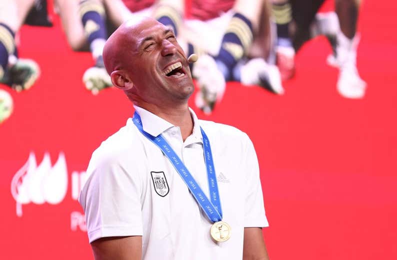 “Con dos cojones, Rubiales”