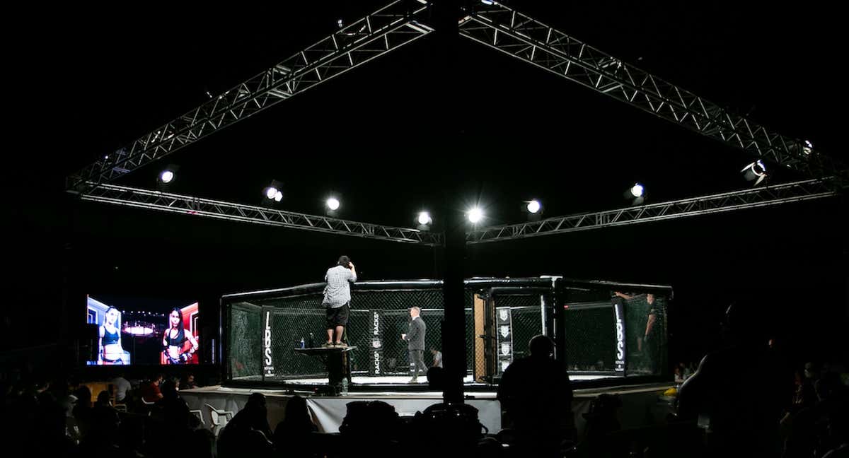 Jaula de AFL MMA.