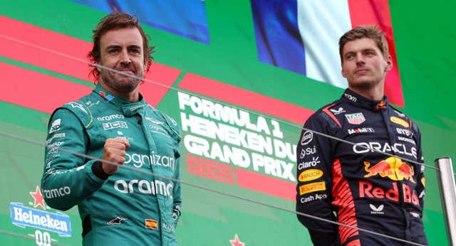 La última píldora de Fernando Alonso sobre Hamilton y Verstappen: “No construyeron nada”