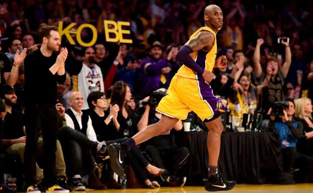 Kobe Bryant anotó 60 puntos frente a Utah Jazz en su último partido de la NBA en 2016.  GETTY