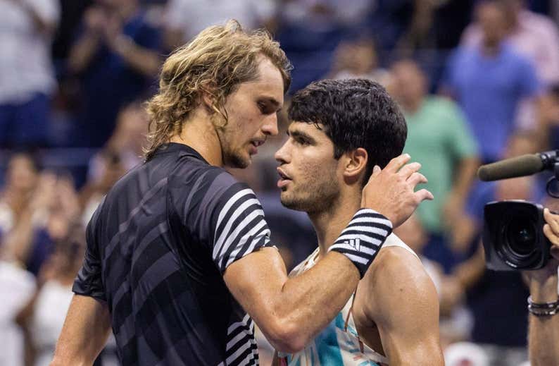 El susurro de Zverev que demuestra la admiración que infunde Alcaraz en sus rivales