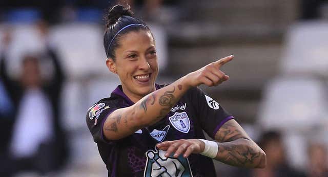 El Pachuca se vuelca con Jenni Hermoso a la que homenajeará en su próximo partido