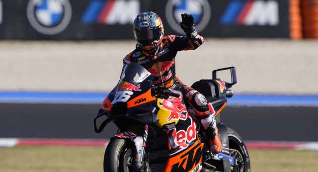 Márquez se deshace en elogios con su liebre Pedrosa: «Cuando le sigues te das cuenta de que lo hace todo bien»