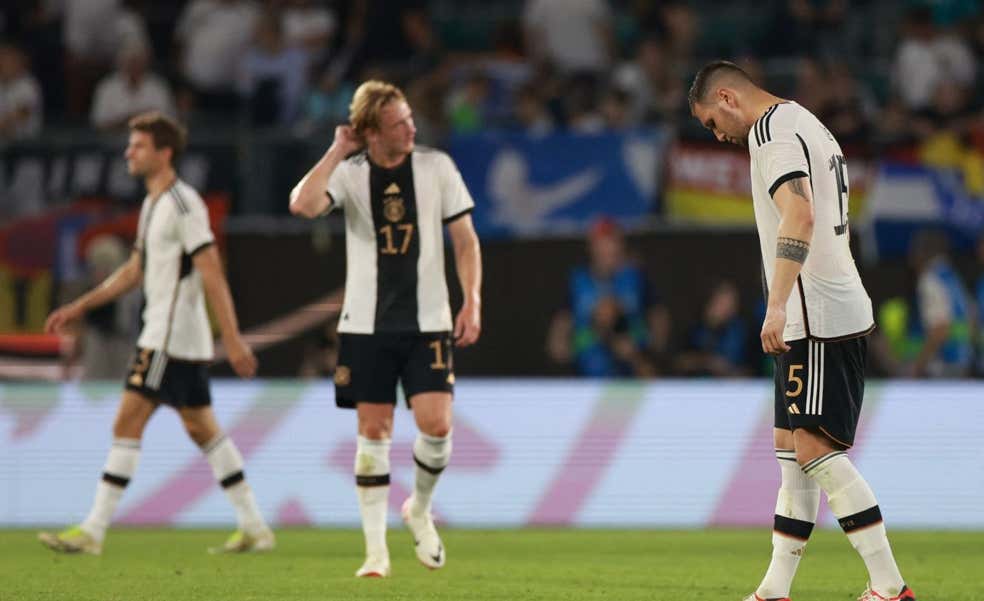 Lo de Alemania es insostenible: goleada, abucheos y Flick, al borde del despido