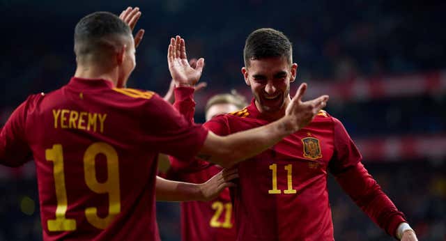 De la Fuente llama a Ferran Torres y Yeremy Pino para sustituir a Dani Olmo y Marco Asensio