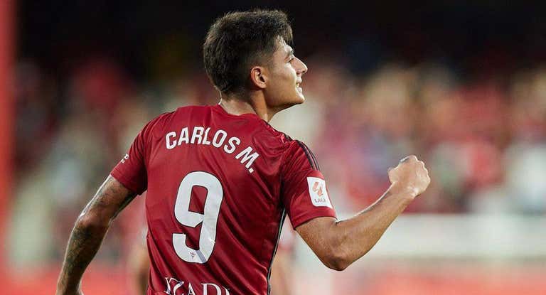 Carlos Martín celebra uno de sus goles ante el Andorra.