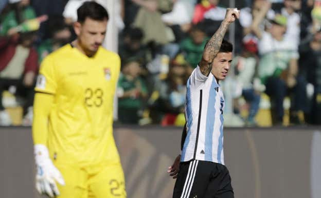 Enzo celebra el gol.  REUTERS