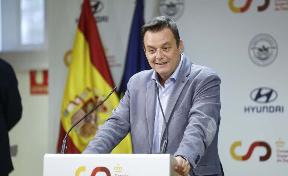 Víctor Francos: «Vamos a modificar el sistema asambleario de las federaciones»
