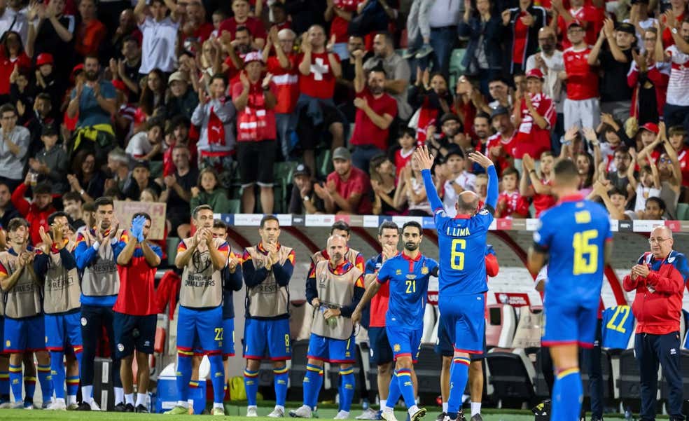 Ildefons Lima pone fin a la carrera más larga de la historia de un futbolista: “Un día me ves en la calle, al otro jugando contra Cristiano”