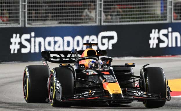 Max Verstappen, en la FP2 del GP de Singapur 2023 de F1.  AFP
