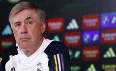 Ancelotti coge al vuelo los 'dardos' de Modric: “Ahora tendrá más protagonismo”
