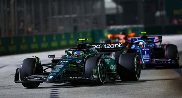 Aston Martin y los problemas de Fernando Alonso en Singapur: «Hay algunas cabezas que echan humo… y no solo aquí«