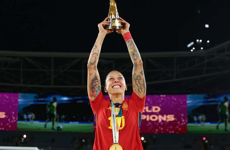 Por qué Jenni Hermoso no ha sido convocada con la Selección de Fútbol Femenina