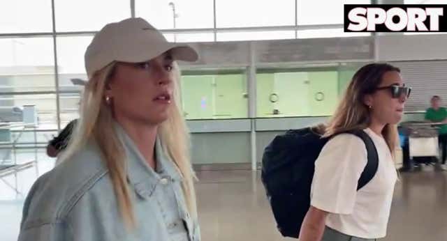 Alexia y su «pues mal» antes de viajar a Valencia junto al resto de jugadoras del Barça: Mapi, Guijarro…