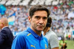 Marcelino analiza al Lens como un equipo físico, que presiona alto y que concede atrás