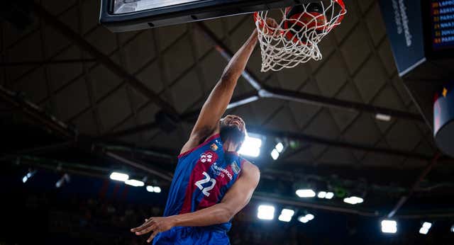 Jabari Parker lidera la anotación del Barça en una victoria coral ante el Joventut Badalona