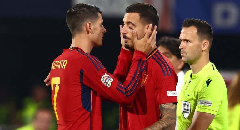 Morata y Joselu, en un partido con la Selección española.