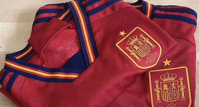 Un mes después… ¿Por qué es tan difícil comprar la camiseta de las campeonas del mundo?