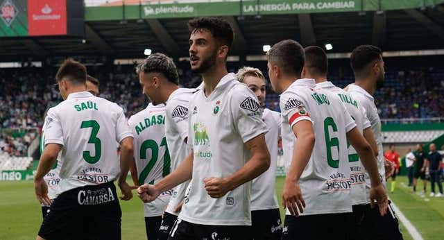 El alzamiento de un Racing que ya sueña con ‘la 45’