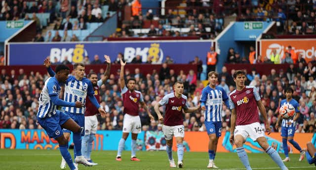 Ansu Fati calma su hambre de gol en la Premier ante el festín del Aston Villa