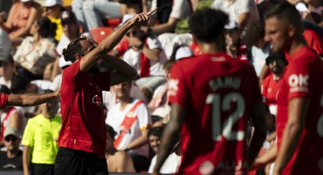 Falcao y el VAR arruinan la vida pirata de Muriqi en Vallecas en un final alocado